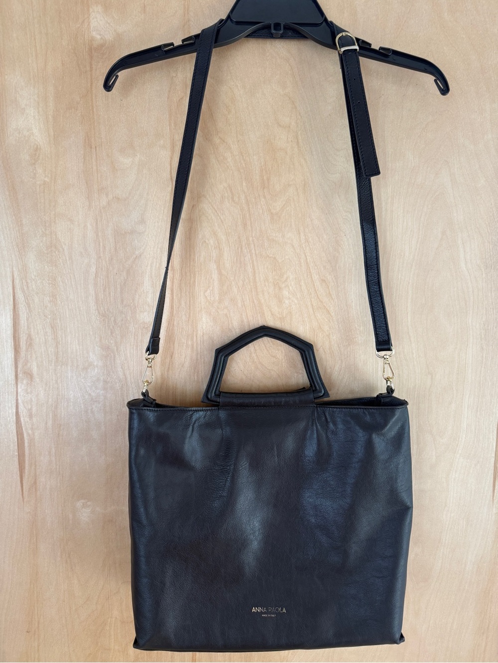 Anna Paola Italian Leather Convertible Tote - Picture 5 of 14